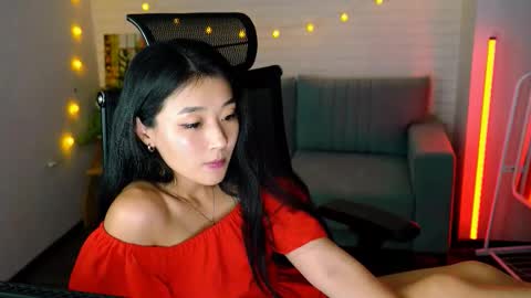 hannarosie online show from September 15, 7:25 pm