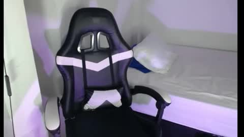 Snapshot of hannasmith_hot chatting on February 5, 1:43 am hanna online show from February 5, 1:43 am