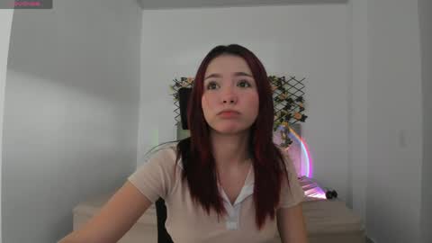 Snapshot of hanni_dulce chatting on May 23, 7:18 pm Yumii online show from May 23, 7:18 pm