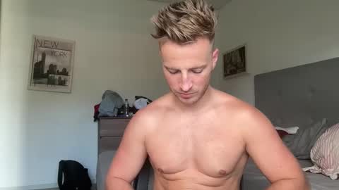 Snapshot of hanzlagerfelt chatting on September 14, 5:23 pm hanzlagerfelt online show from September 14, 5:23 pm