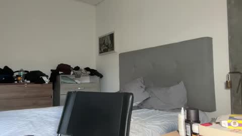 Snapshot of hanzlagerfelt chatting on September 15, 10:54 pm hanzlagerfelt online show from September 15, 10:54 pm