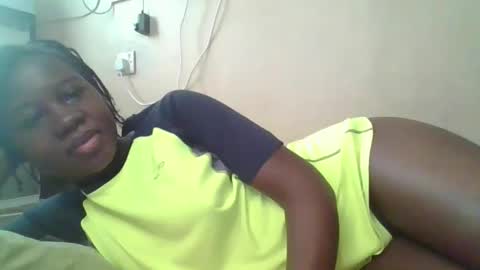 happy_dimple online show from September 25, 11:58 am