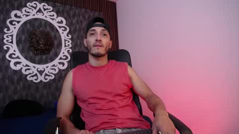 happy_hot7 online show from May 31, 11:39 am