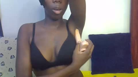 happy_kienyeji online show from December 3, 4:49 pm