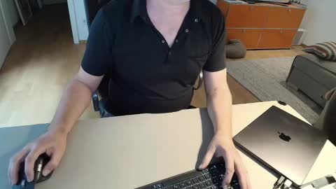 Cum for you online show from April 12, 9:36 am