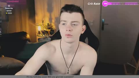 Snapshot of happydeimos chatting on November 26, 9:49 pm happydeimos online show from November 26, 9:49 pm