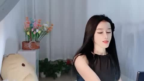 Daisy online show from April 5, 3:42 pm