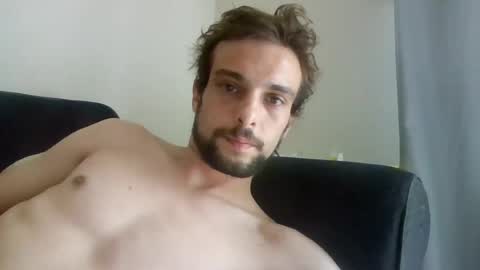 happyfunnyboy79 online show from July 15, 11:48 am