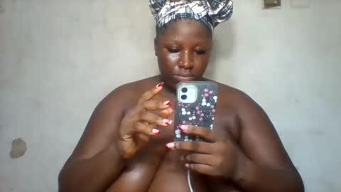 Snapshot of happyslut7 chatting on November 29, 7:17 pm happyslut7 online show from November 29, 7:17 pm