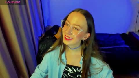 Stephanie online show from March 25, 7:20 pm