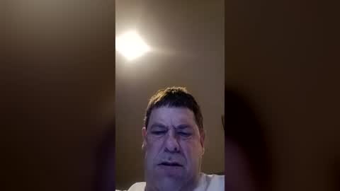 happytoshow42452 online show from July 29, 7:01 pm