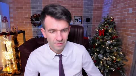 Snapshot of hard_and_juici chatting on January 5, 12:42 pm Steve online show from January 5, 12:42 pm