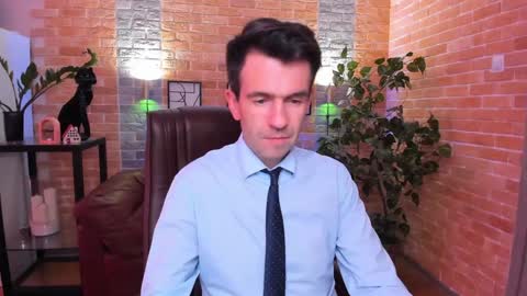 Snapshot of hard_and_juici chatting on January 31, 4:48 pm Steve online show from January 31, 4:48 pm