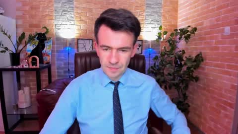 Snapshot of hard_and_juici chatting on March 2, 3:48 pm Steve online show from March 2, 3:48 pm