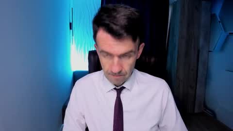 Snapshot of hard_and_juici chatting on October 14, 11:22 am Steve online show from October 14, 11:22 am