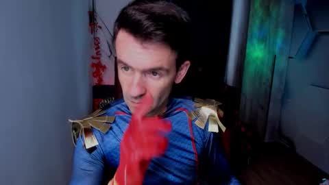 Snapshot of hard_and_juici chatting on November 1, 11:56 am Steve online show from November 1, 11:56 am