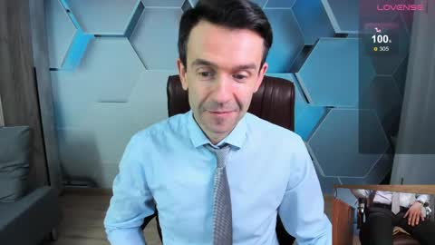 Steve online show from March 2, 9:05 am