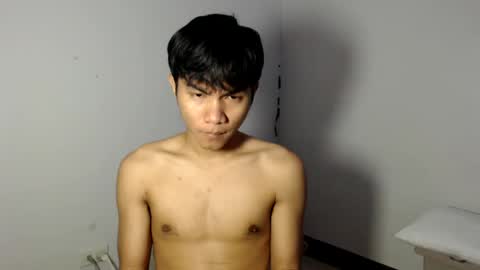 Snapshot of hard_bry chatting on February 2, 10:17 pm hard_bry online show from February 2, 10:17 pm