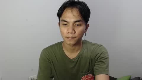 Snapshot of hard_bry chatting on March 12, 11:09 am hard_bry online show from March 12, 11:09 am