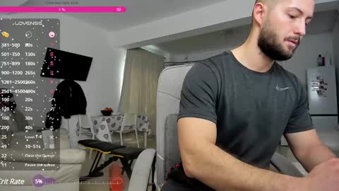 Snapshot of hard_chriss chatting on January 24, 8:13 am Hard Cock online show from January 24, 8:13 am