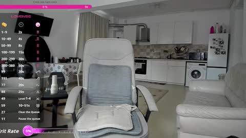 Snapshot of hard_chriss chatting on October 27, 10:41 am Hard Cock online show from October 27, 10:41 am