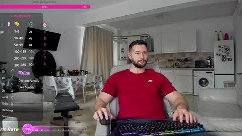 Snapshot of hard_chriss chatting on November 17, 7:14 am Hard Cock online show from November 17, 7:14 am