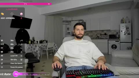 Snapshot of hard_chriss chatting on November 18, 5:06 pm Hard Cock online show from November 18, 5:06 pm