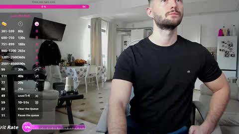 Snapshot of hard_chriss chatting on November 25, 10:37 am Hard Cock online show from November 25, 10:37 am