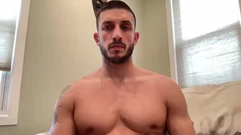 hard_runner_ online show from November 19, 4:40 pm