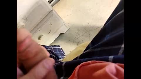 Snapshot of hardandhorny422 chatting on November 10, 8:41 pm hardandhorny422 online show from November 10, 8:41 pm