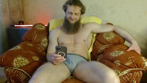 Snapshot of hardandripped chatting on November 26, 6:58 am Valentino Hard online show from November 26, 6:58 am