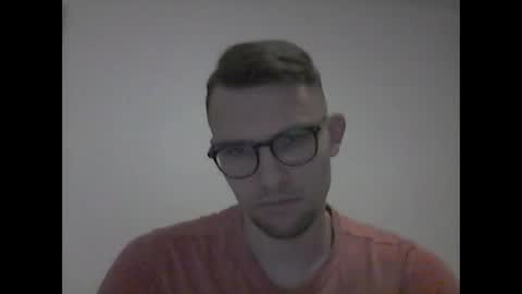 hardboylovemilfmoom online show from December 2, 1:39 pm