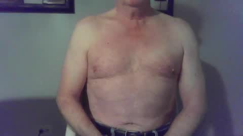 Snapshot of hardchicagoforzya chatting on October 21, 10:54 pm hardchicagoforzya online show from October 21, 10:54 pm