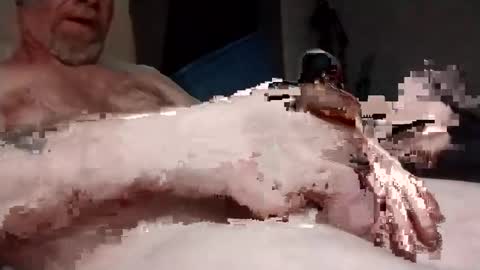 hardcock4u1973 online show from December 14, 9:51 am