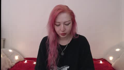 Emily online show from February 24, 10:52 pm