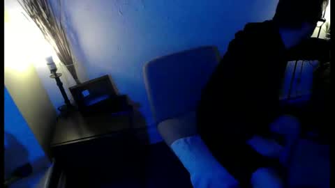 Snapshot of hardigan_dix chatting on December 29, 1:17 pm hardigan online show from December 29, 1:17 pm