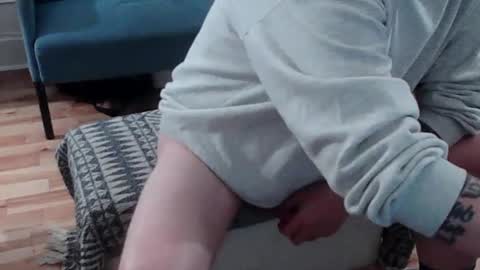 Snapshot of hardigan_dix chatting on October 3, 10:23 am hardigan online show from October 3, 10:23 am