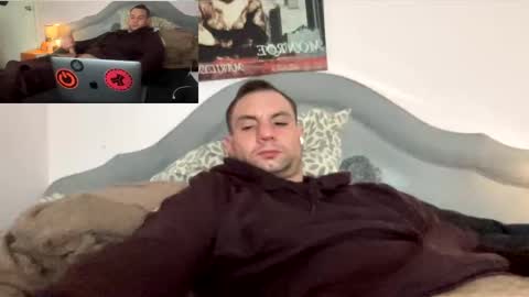 Snapshot of hardnstyle chatting on December 29, 1:38 pm HARD AND STYLE online show from December 29, 1:38 pm