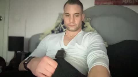 Snapshot of hardnstyle chatting on February 10, 4:36 pm HARD AND STYLE online show from February 10, 4:36 pm