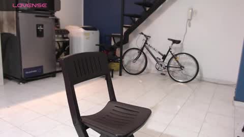 Snapshot of hardsexlove08 chatting on February 13, 1:50 am Andres Dean online show from February 13, 1:50 am