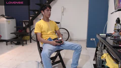 Snapshot of hardsexlove08 chatting on February 20, 3:12 am Andres Dean online show from February 20, 3:12 am