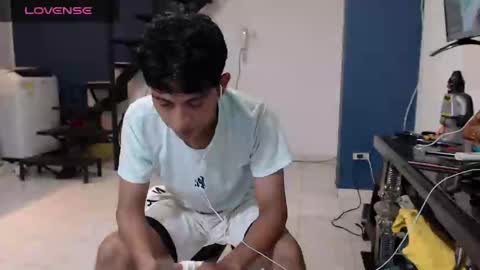 Snapshot of hardsexlove08 chatting on February 22, 12:38 am Andres Dean online show from February 22, 12:38 am