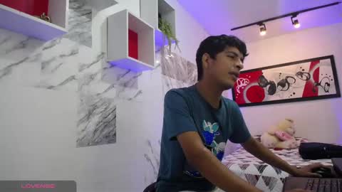 Snapshot of hardsexlove08 chatting on March 2, 6:40 pm Andres Dean online show from March 2, 6:40 pm