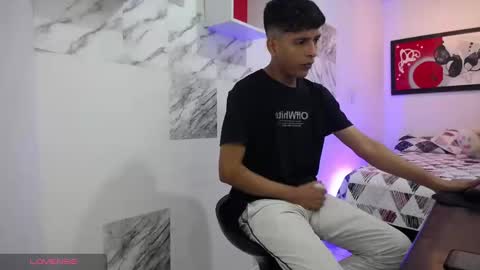 Snapshot of hardsexlove08 chatting on March 11, 9:48 pm Andres Dean online show from March 11, 9:48 pm