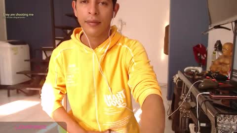 Snapshot of hardsexlove08 chatting on September 17, 9:27 pm Andres Dean online show from September 17, 9:27 pm