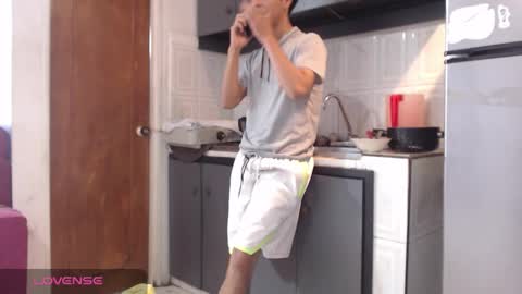 Snapshot of hardsexlove08 chatting on September 18, 8:00 pm Andres Dean online show from September 18, 8:00 pm