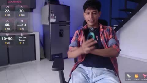 Snapshot of hardsexlove08 chatting on November 28, 5:15 pm Andres Dean online show from November 28, 5:15 pm