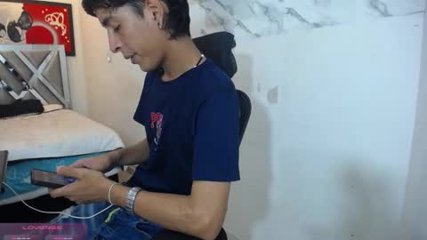 Andres Dean online show from March 2, 1:30 am