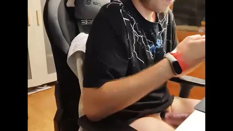 Snapshot of hardtechno_xxx chatting on September 14, 3:05 am hardtechno_xxx online show from September 14, 3:05 am