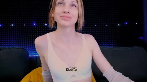 Snapshot of hardy_green chatting on June 5, 3:57 am Miss Hardy online show from June 5, 3:57 am